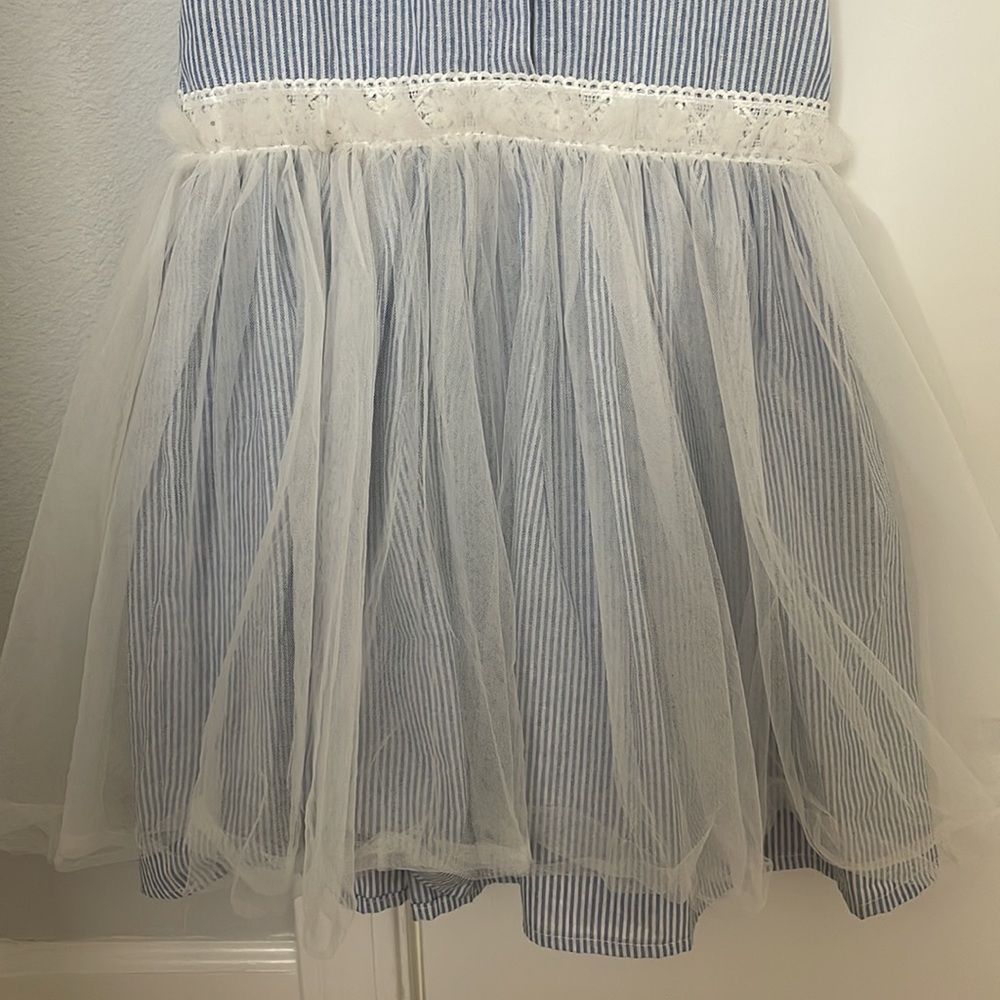 Girls pinstripe tulle dress. Size 7T. - Picture 5 of 5